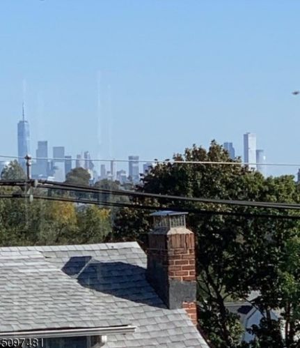 421 Un Ave, Belleville NJ 07109-1609 exterior