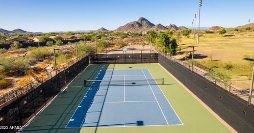 26518 51st Dr, Phoenix AZ  85083-1274 exterior