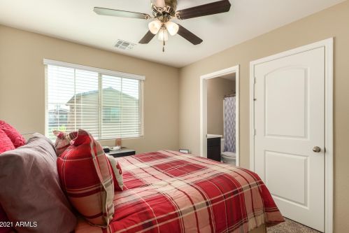 1947 77th Gln, Phoenix AZ  85035-5061 exterior