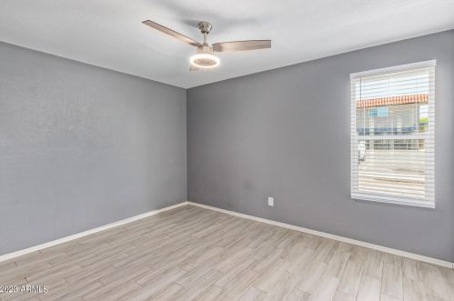 4769 Belleview St, Phoenix AZ  85008-5606 exterior