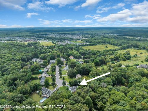 8 Bailey Ct, Jackson Twp NJ  08527-4459 exterior