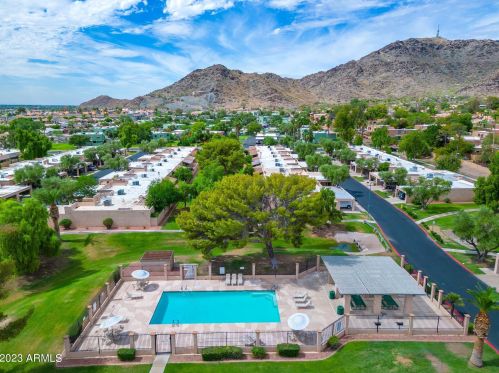 1173 Beryl Ave, Phoenix AZ 85021-2480 exterior