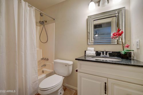 1112 Belmont Ave, Phoenix AZ 85051-6763 exterior