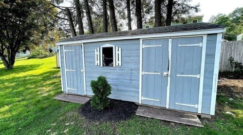 9 Dixfield Rd, Worcester MA  01606-1085 exterior