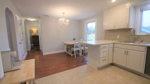 110 Farwell St, Newton MA 02460-1051 exterior