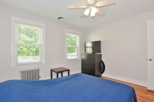 109 Flagg St, Worcester MA  01602-1454 exterior