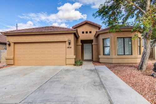 1414 Carson Rd, Phoenix, AZ 85041-6711