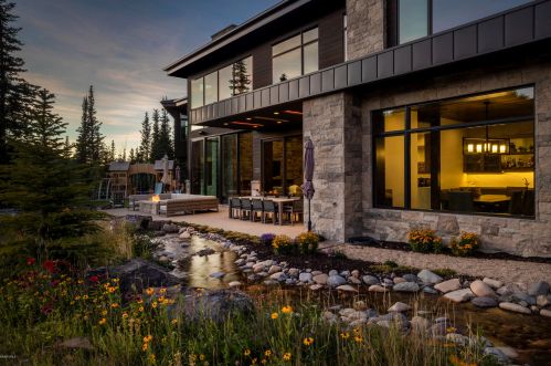 216 White Pne Cyn Rd, Park City UT 84060-6514 exterior