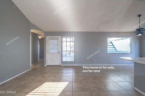 9829 45th Pl, Phoenix, AZ 85044-5518