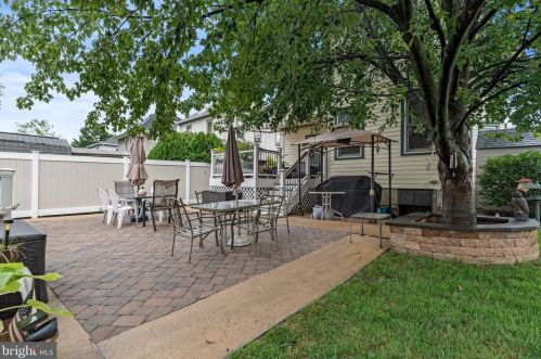 416 Highland Ave, West Deptford NJ 08096-5351 exterior