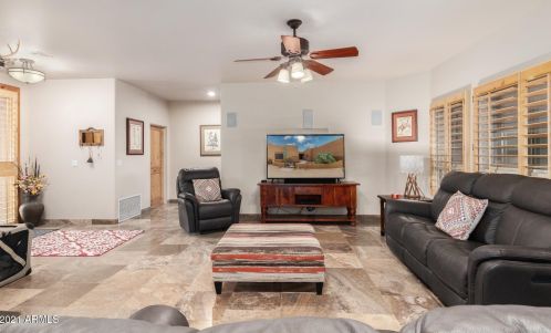 37405 16 St, Phoenix AZ 85086-6479 exterior