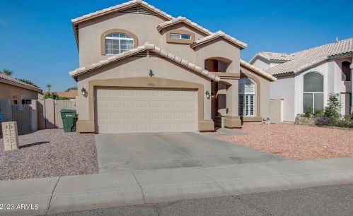 17806 13 Pl, Phoenix AZ 85014-1119 exterior