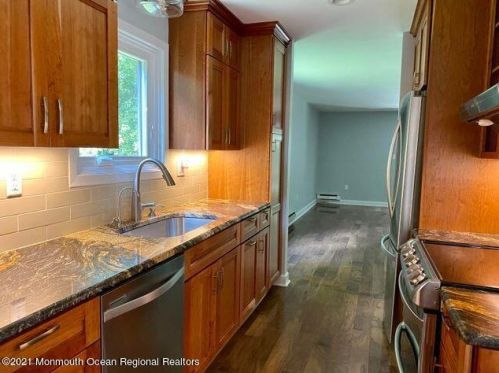 48 Western Reach, Tinton Falls NJ  07701-5441 exterior