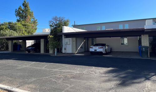 2955 29 St, Phoenix AZ 85032-3726 exterior