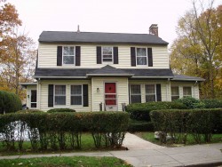 91 Greenlawn Ave, Newton, MA 02459-1712