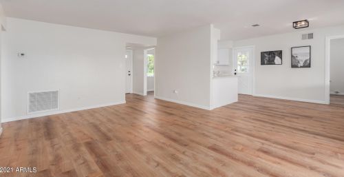 1931 Ashland Ave, Phoenix AZ  85009-2827 exterior