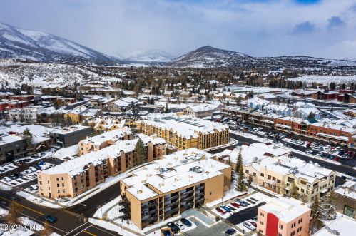 2000 Prospector Ave, Park City UT  84060-7321 exterior