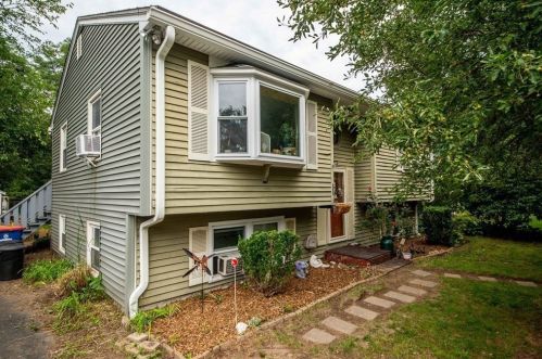 299 Durfee St, New Bedford, MA 02740-2811
