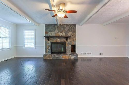 19 Hidden Lk Ct, Stockbridge GA 30281-1200 exterior