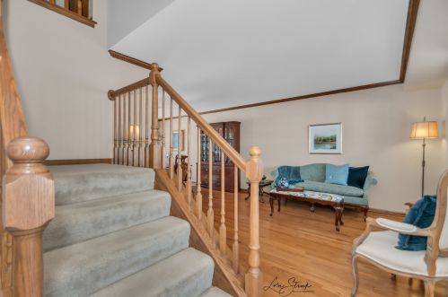 14 Meagan Ln, Lemont IL 60439-4496 exterior