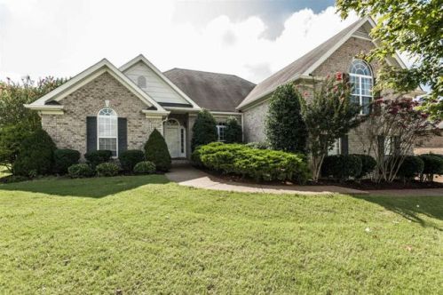 1011 Pittman Dr, Gallatin TN  37066-8461 exterior