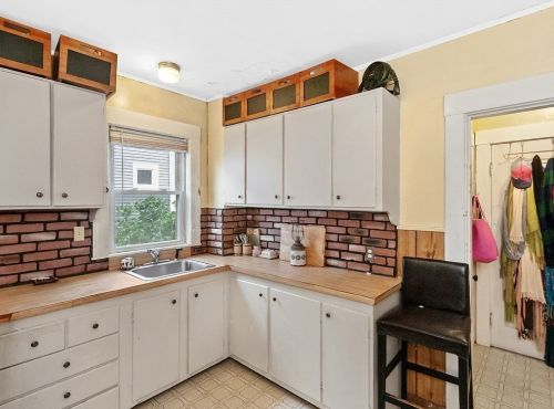 21 Kenwood Rd, Everett, MA 02149-3014