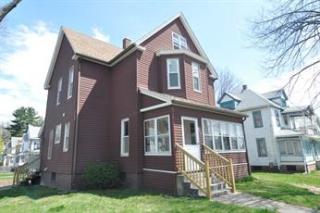 225 Sargeant St, Holyoke MA  01040-3131 exterior