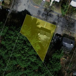 1 Chatham Rd, Newton MA 02461-1009 aerial view