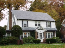 98 Garland Rd, Newton, MA 02459-1710