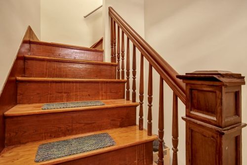 81 Lowell St, Methuen MA 01844-3615 exterior