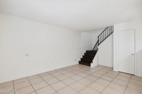 4006 44th Pl, Phoenix AZ  85040-2057 exterior