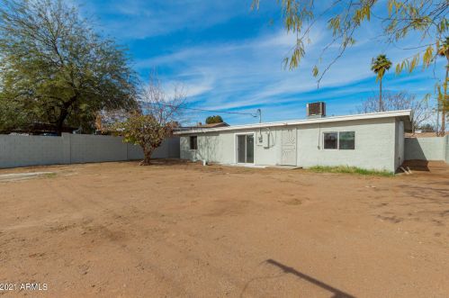 3961 Culver St, Phoenix AZ 85009-3136 exterior