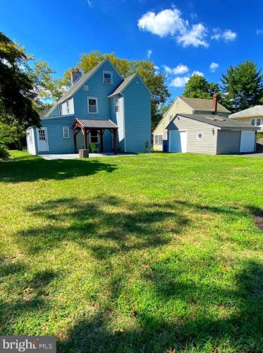 250 Warner St, West Deptford NJ  08096-2295 exterior