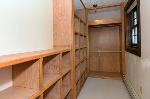 11 Clifford Rd, Southborough MA 01772-1502 exterior