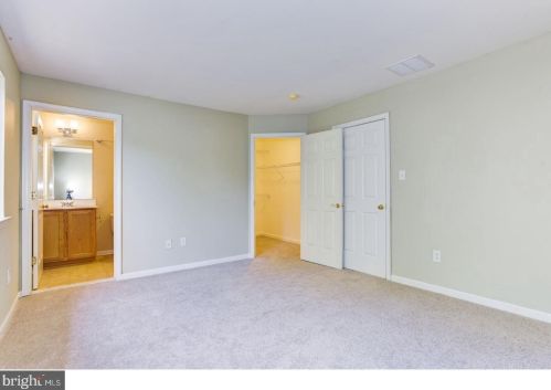 49 Colts Nck Dr, Erial NJ 08081-5616 exterior