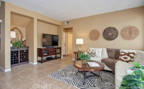 6 Bayfield, Irvine CA 92614-7907 exterior