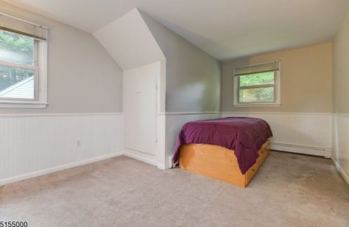 13 Beech Ct, Skyline Lakes NJ 07456-2503 exterior