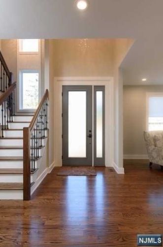 55 Cedar St, Cresskill NJ 07626-2508 exterior