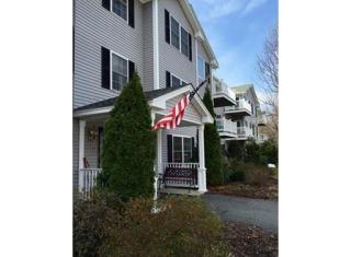 26 Green Leaves Dr, Amherst, MA 01002-2655