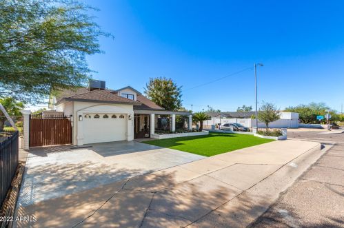 7837 13th St, Phoenix, AZ 85020-4207