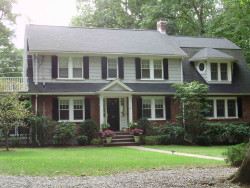 45 Fenwick Rd, Newton, MA 02468-2214