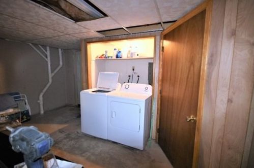 114 Henshaw St, Worcester MA 01603-1415 exterior