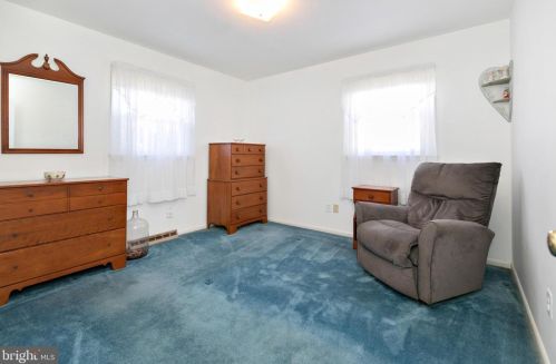 5 Cambridge Ave, Erial NJ 08081-1229 exterior