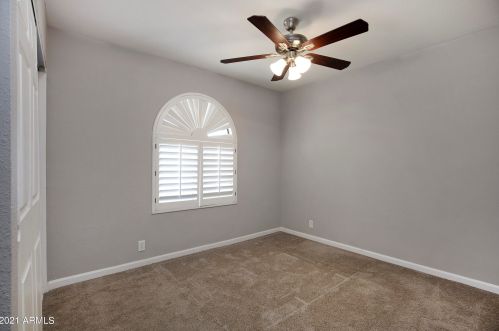 3834 Carol Ann Way, Phoenix AZ 85032-4062 exterior