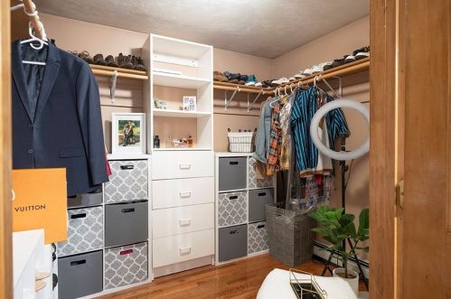 71 Paul Revere Ter, Taunton MA  02780-3813 exterior