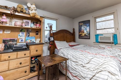 2143 Elm St, Dighton MA 02715-1518 exterior