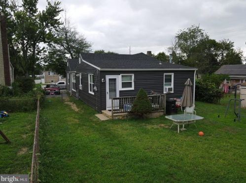 48 Arline Ave, West Deptford NJ 08096-1912 exterior