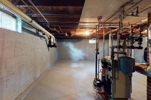 267 Sandy Hill Dr, Marshfield MA  02050-2708 exterior