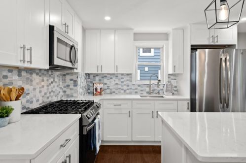 85 Lambert Ave, Weymouth MA  02189-2636 exterior