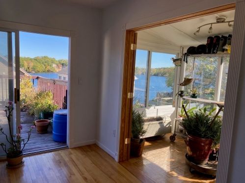 453 Lk Ave, Worcester MA 01604-1366 exterior